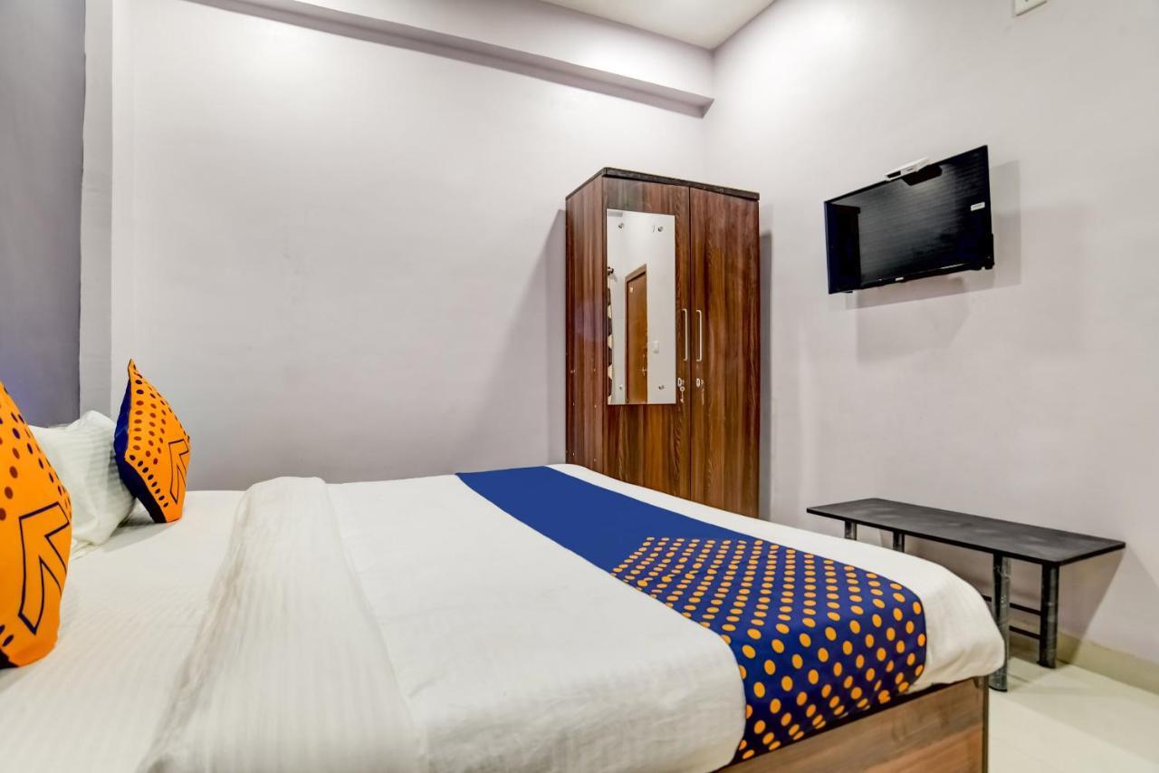 Spot On 76764 Hotel Lux Indore Exterior photo